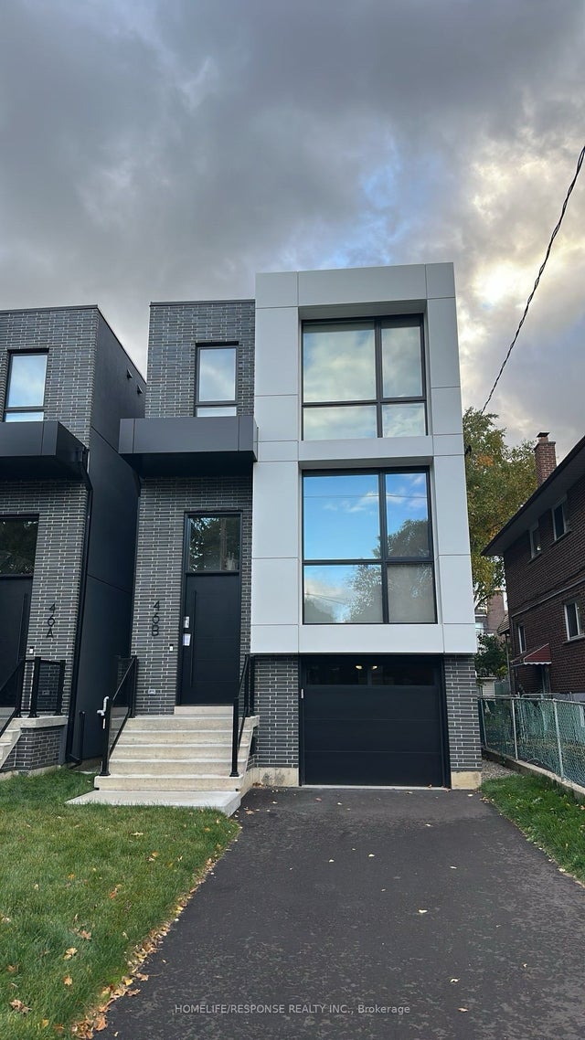 46b Lunness Road, Toronto W06