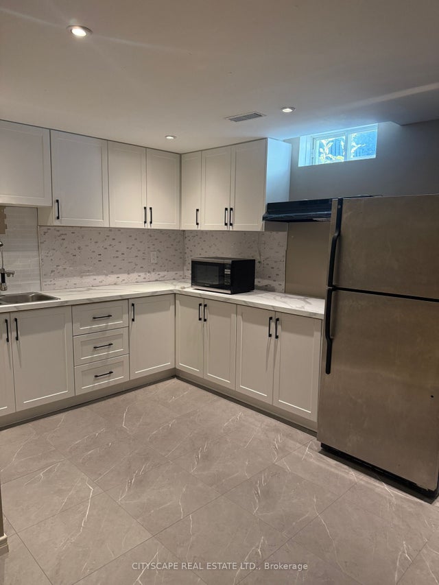 546 Hartley Boulevard, Milton