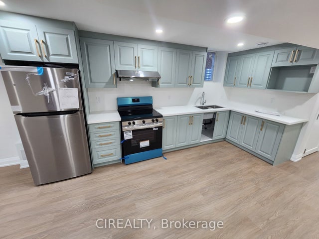 268 Bonnieglen Boulevard, Caledon