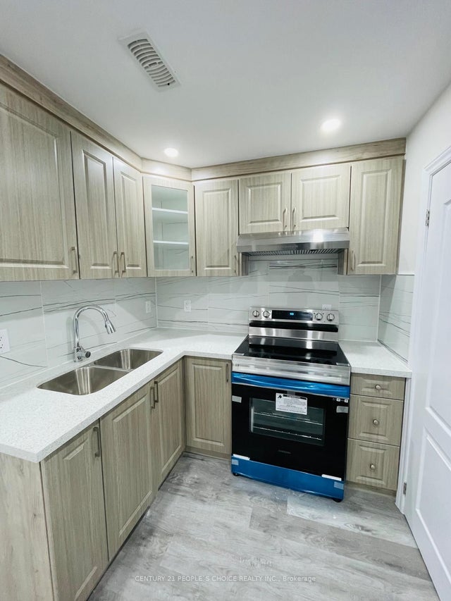44 Enford Cres Bsmt Crescent, Brampton