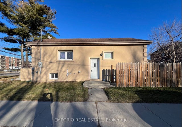 1753 Lawrence Avenue W Lower, Toronto W04