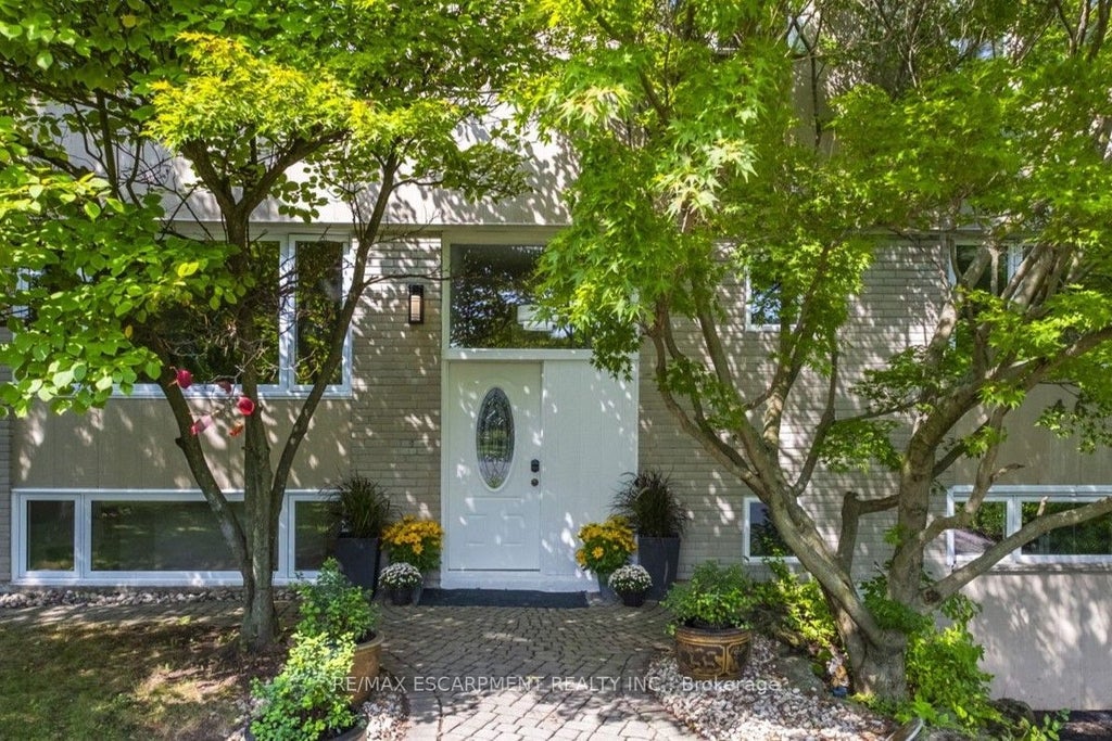 463 Grand Boulevard, Oakville