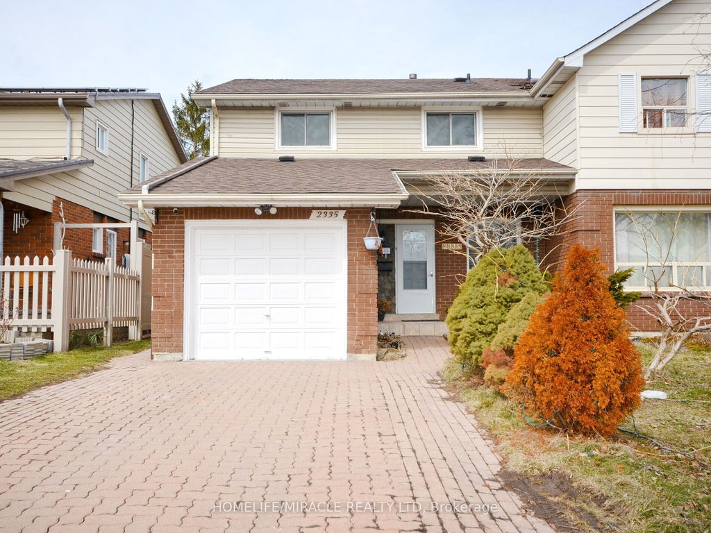 2335 Council Ring Road Main, Mississauga