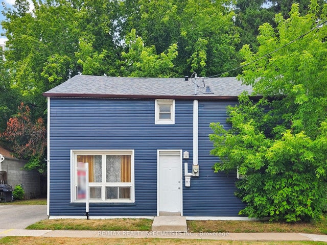 18 Mary Street, Brampton