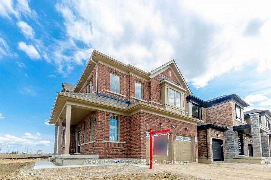 583 Queen Mary Drive Upper, Brampton