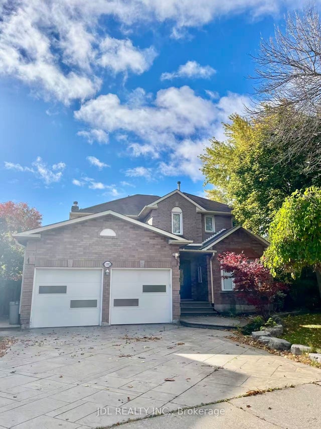 1332 Eddie Shain Drive, Oakville