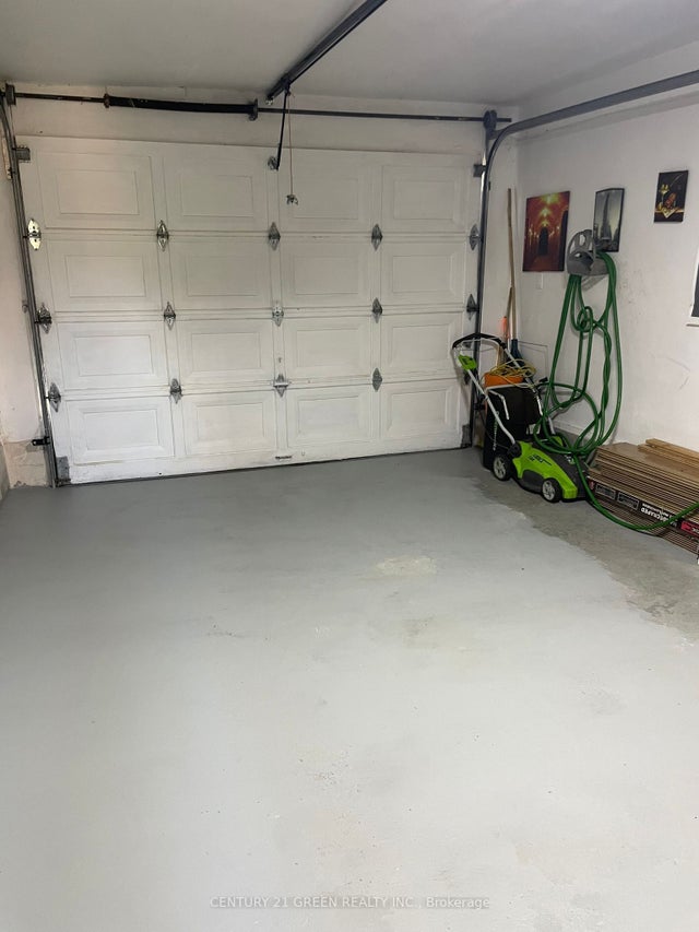 5020 East Mill Road, Mississauga