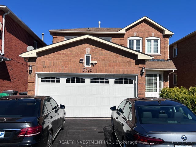 5770 Prairie Circle Primary Bedroom, Mississauga