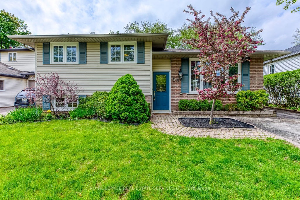 59 Mccraney Street W, Oakville