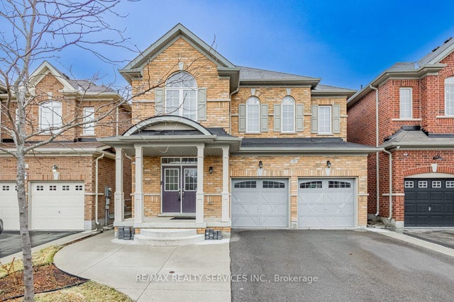 71 Humberstone Crescent, Brampton