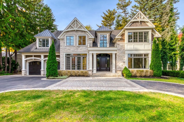 1031 Lakeshore Road W, Oakville