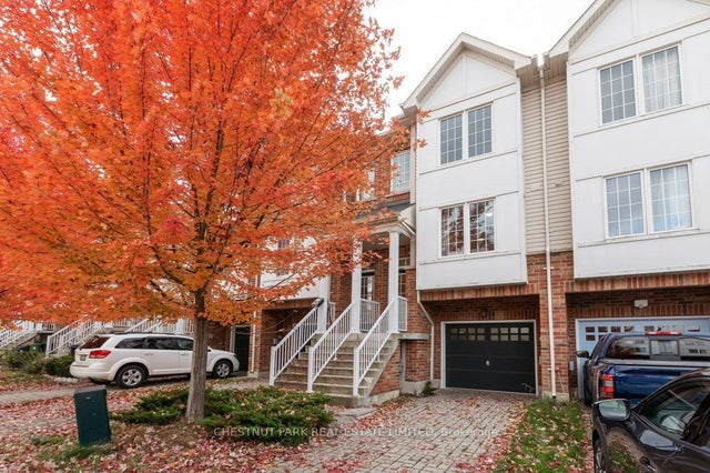 35 Mantello Drive, Toronto W05