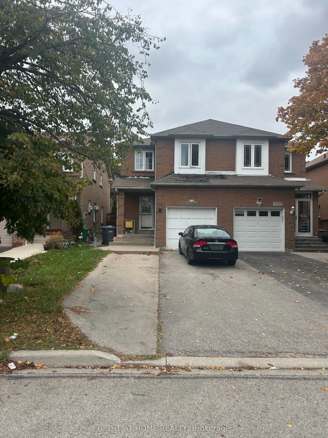 5550 Cosmic Crescent, Mississauga