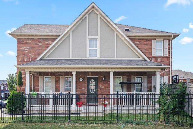 22 Apple Valley Way, Brampton