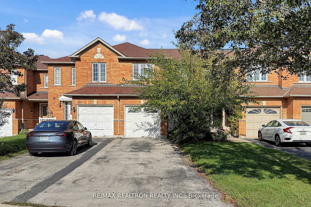 427 Ravineview Way, Oakville