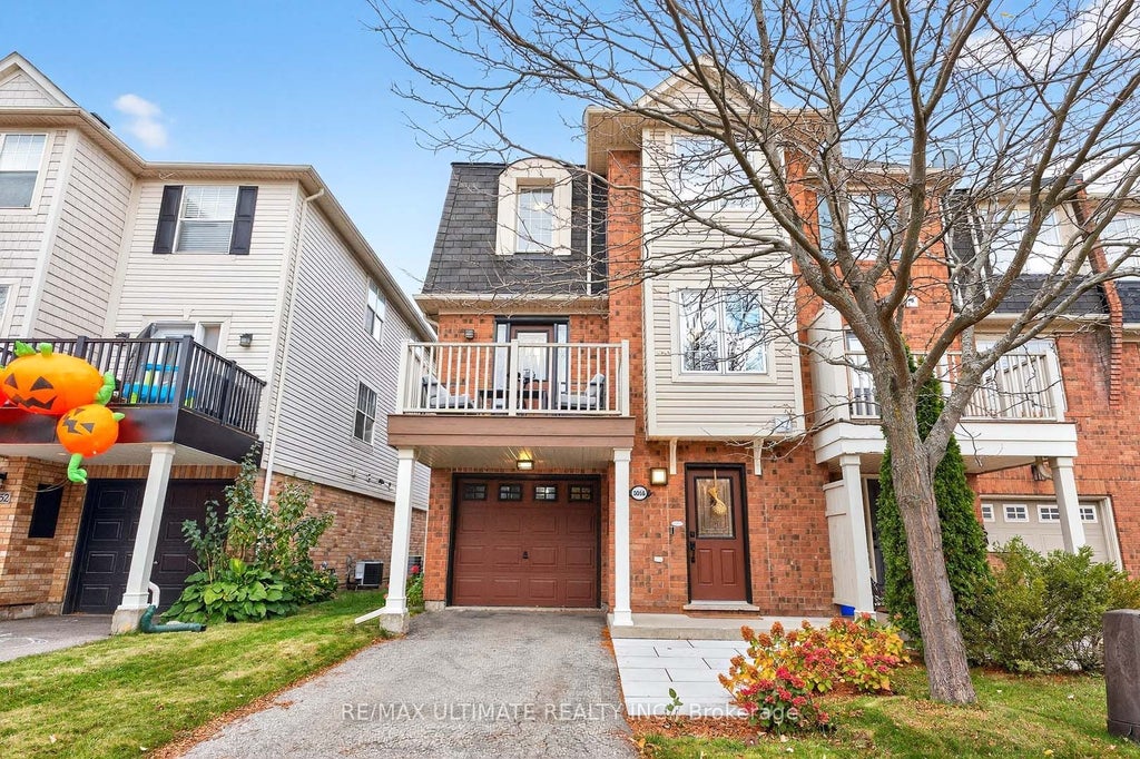 3056 Dewridge Avenue, Oakville