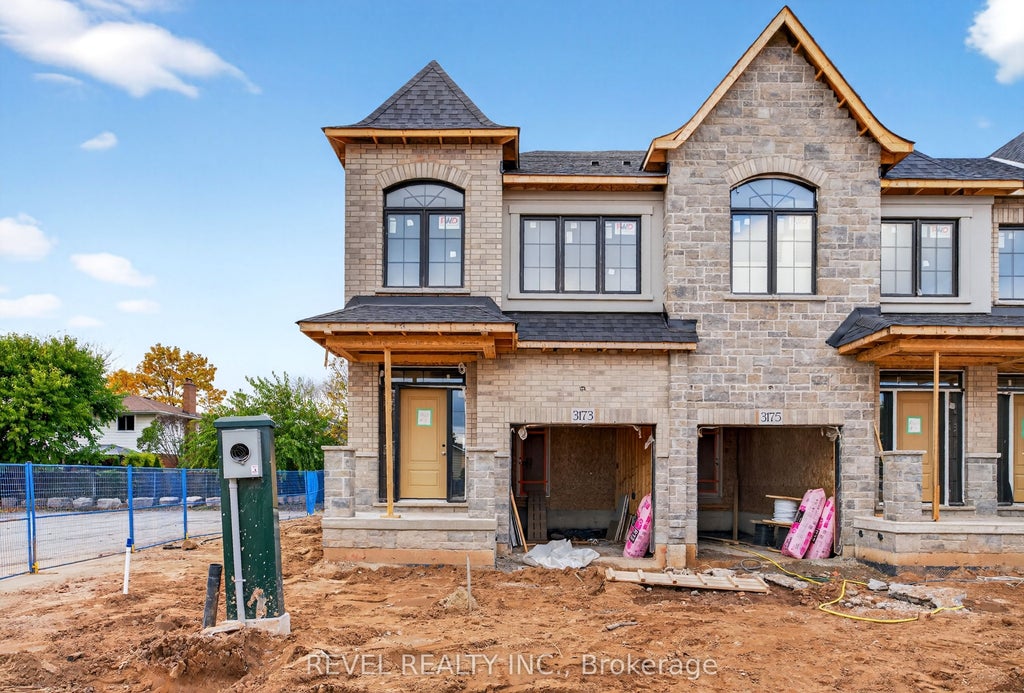 600 Maplehill Drive 1, Burlington