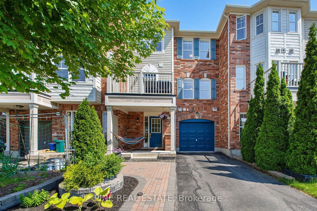 649 Speyer Circle, Milton