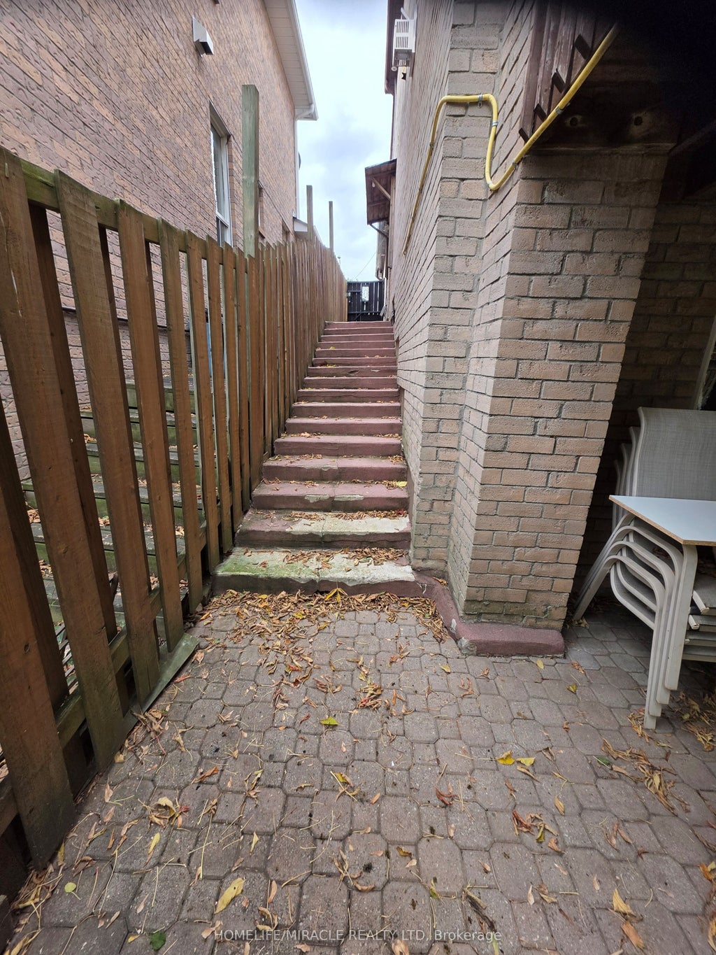 6585 Eastridge Road, Mississauga