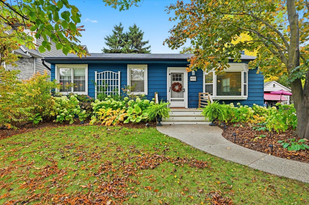 415 Henderson Road, Burlington