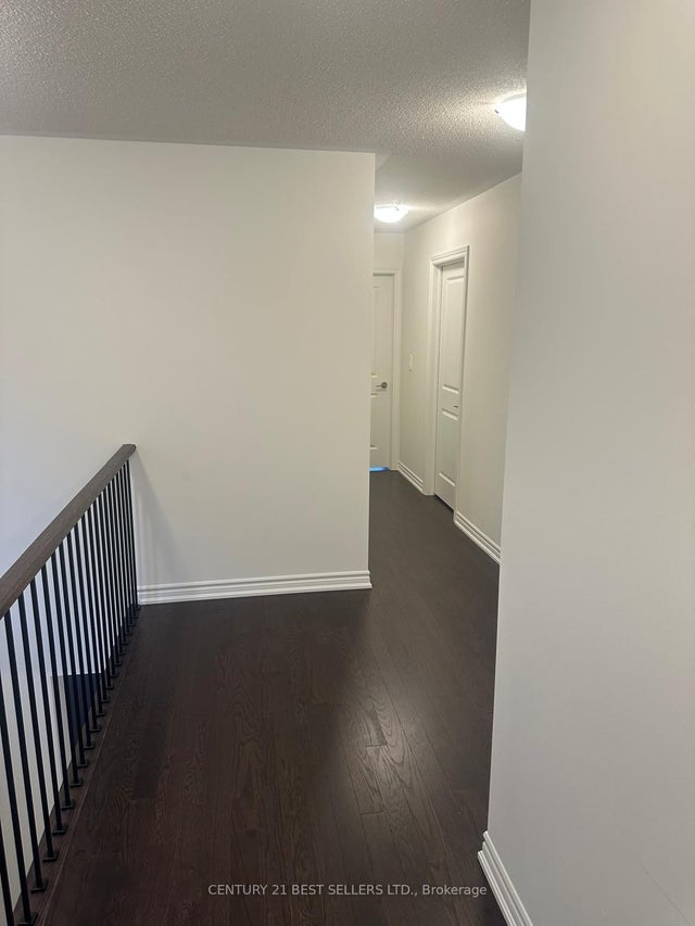 1474 Savoline Boulevard, Milton