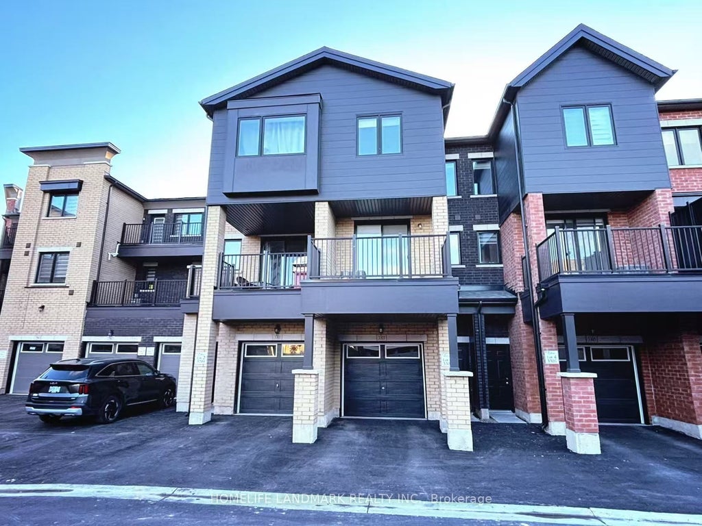3303 Sixth Line, Oakville