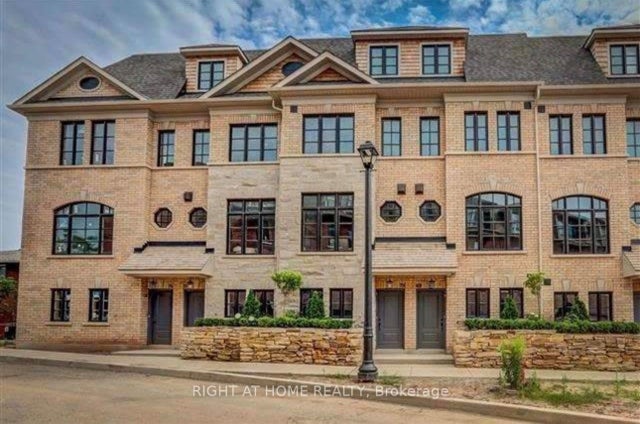 290 Royalton Common 70, Oakville