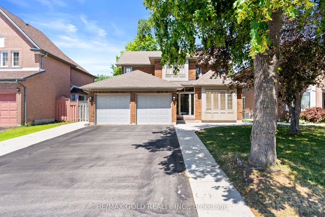 20 Mountainberry Road, Brampton