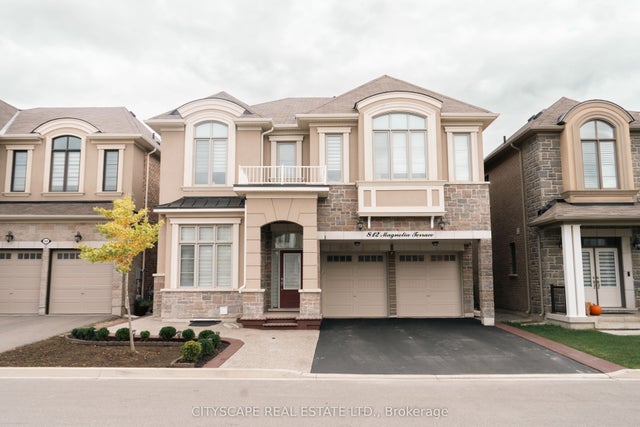 812 Magnolia Terrace, Milton