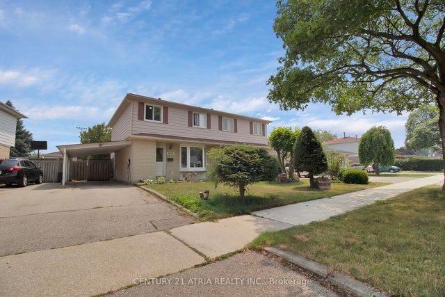 2616 Widemarr Road, Mississauga