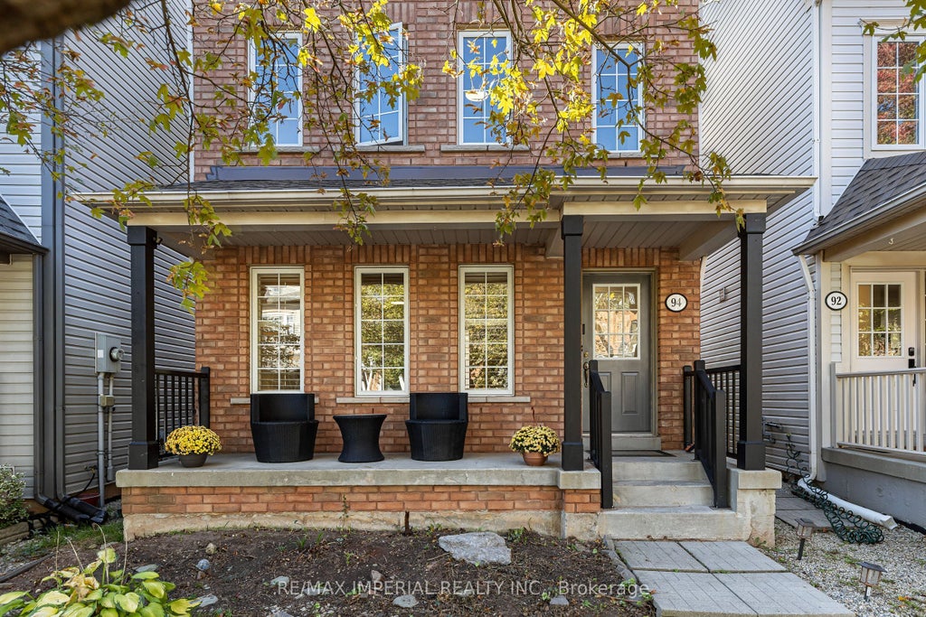 94 Littlewood Drive, Oakville