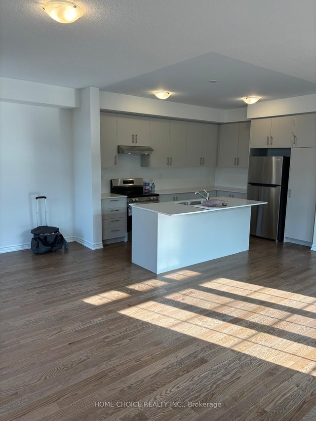 1474 Periwinkle Place, Milton