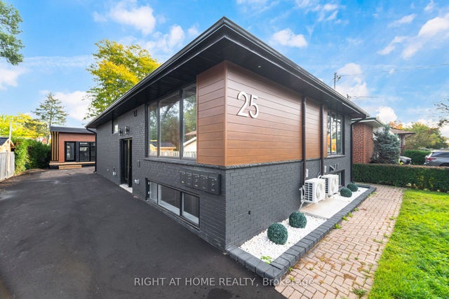 25 Templar Drive, Toronto W09