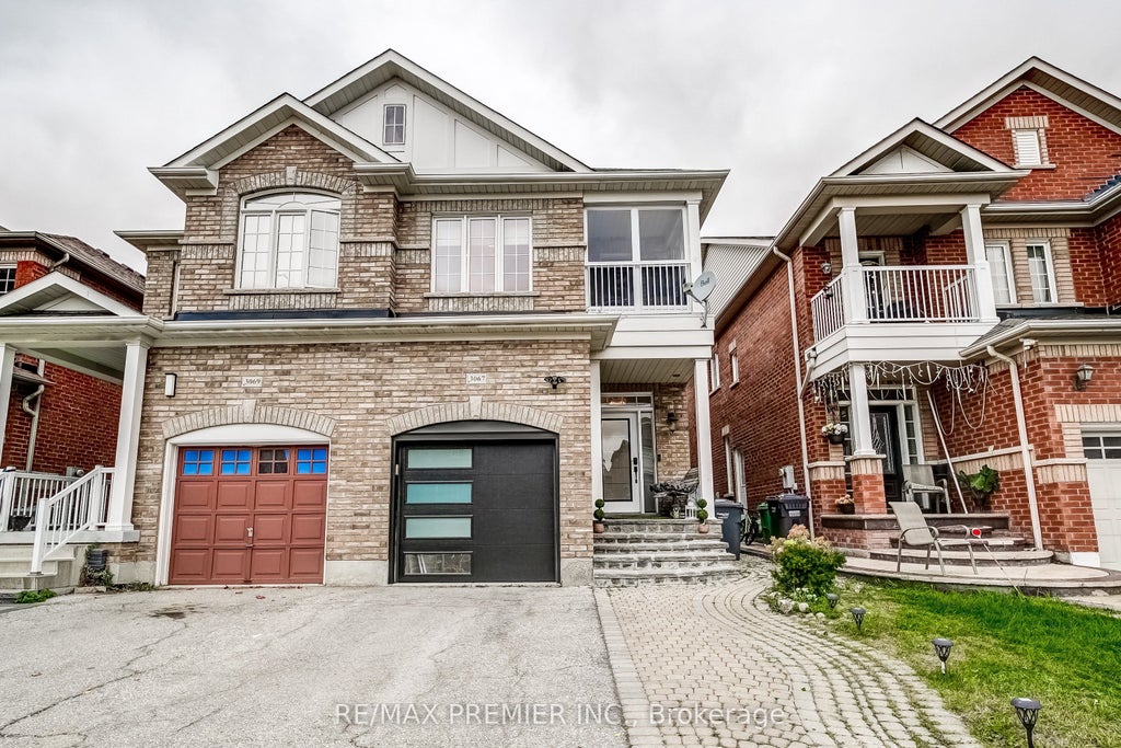3067 Doyle Street, Mississauga