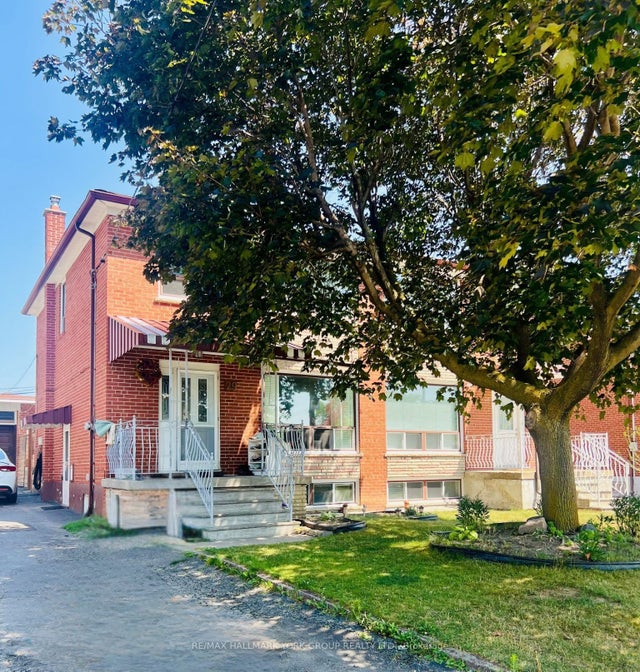 29 Peterdale Road Basement, Toronto W05