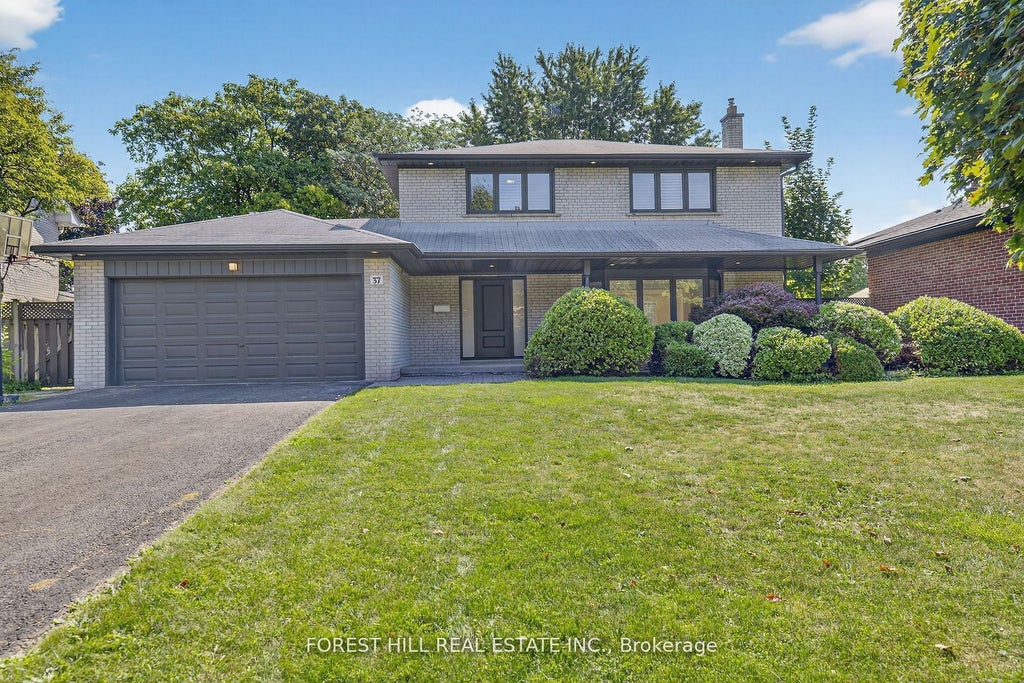 37 Cherry Post Crescent, Toronto W08