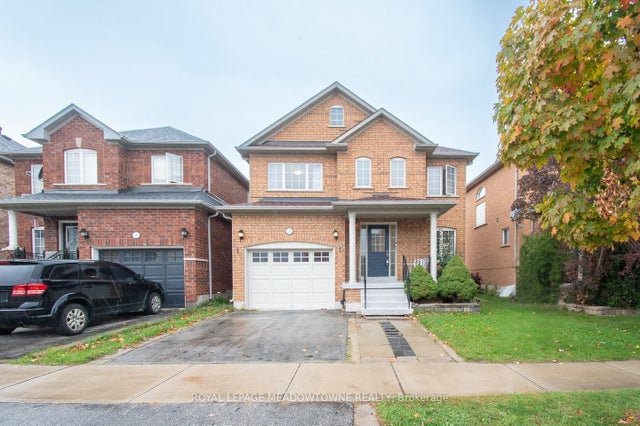 1311 Weller Crossing, Milton