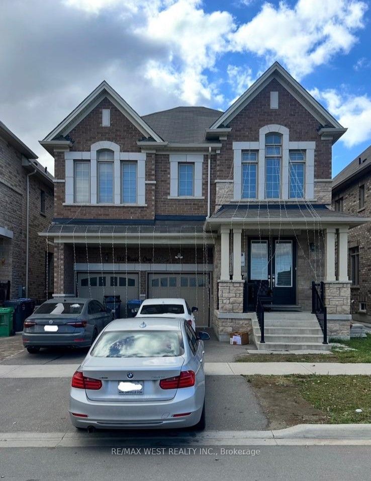 132 Russell Creek Drive, Brampton