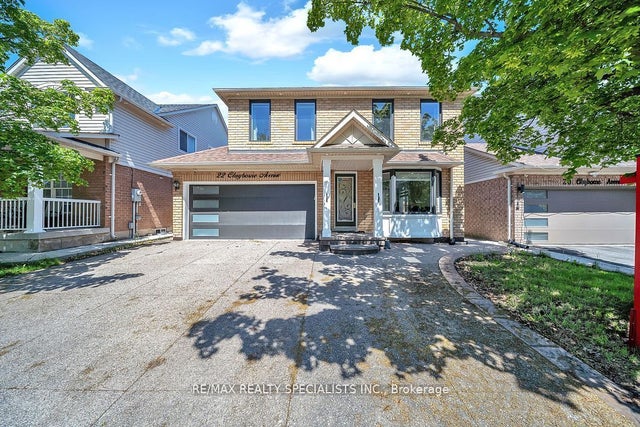 22 Clayborne Avenue, Brampton