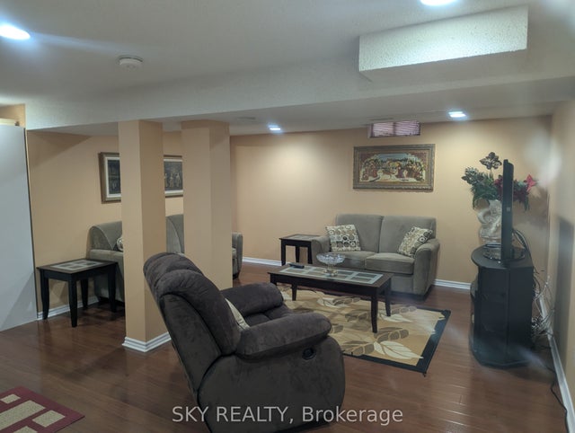 5775 Invergordon Lane, Mississauga