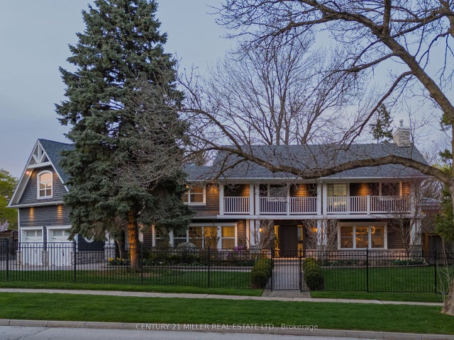 115 Charnwood Drive, Oakville