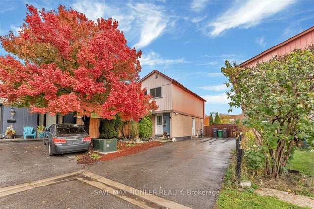 11 Great Oak Court, Brampton