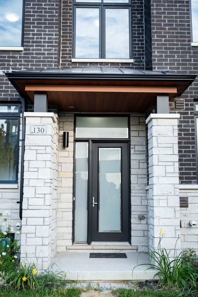 130 Purple Sage Drive, Brampton