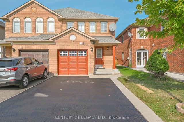 15 Dusty Star Road, Brampton
