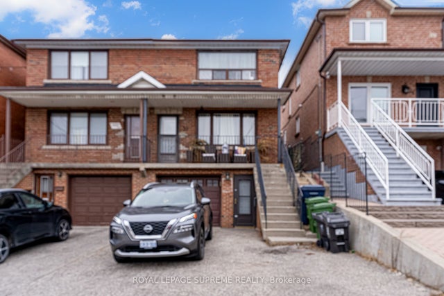 30 Lacey Avenue Bsmt, Toronto W03