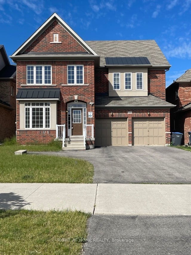 5343 Terry Fox Way, Mississauga