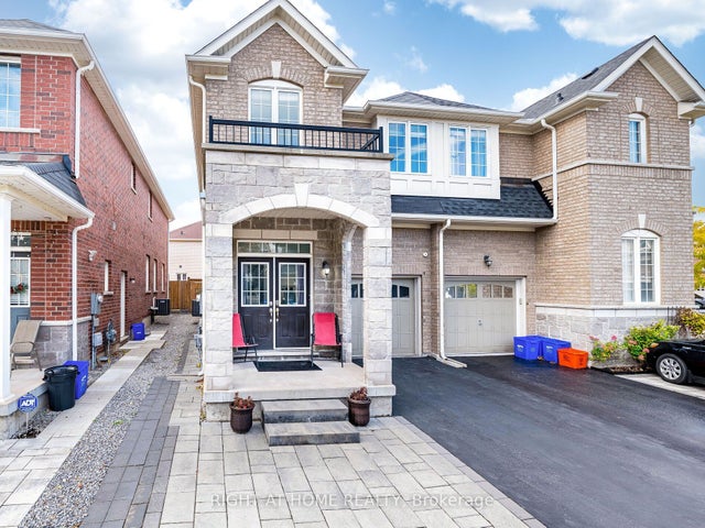 1302 Ruddy Crescent, Milton