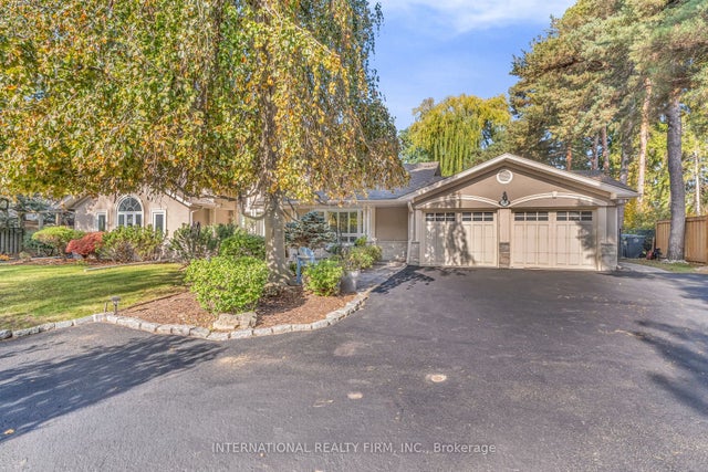 1049 Indian Road, Mississauga