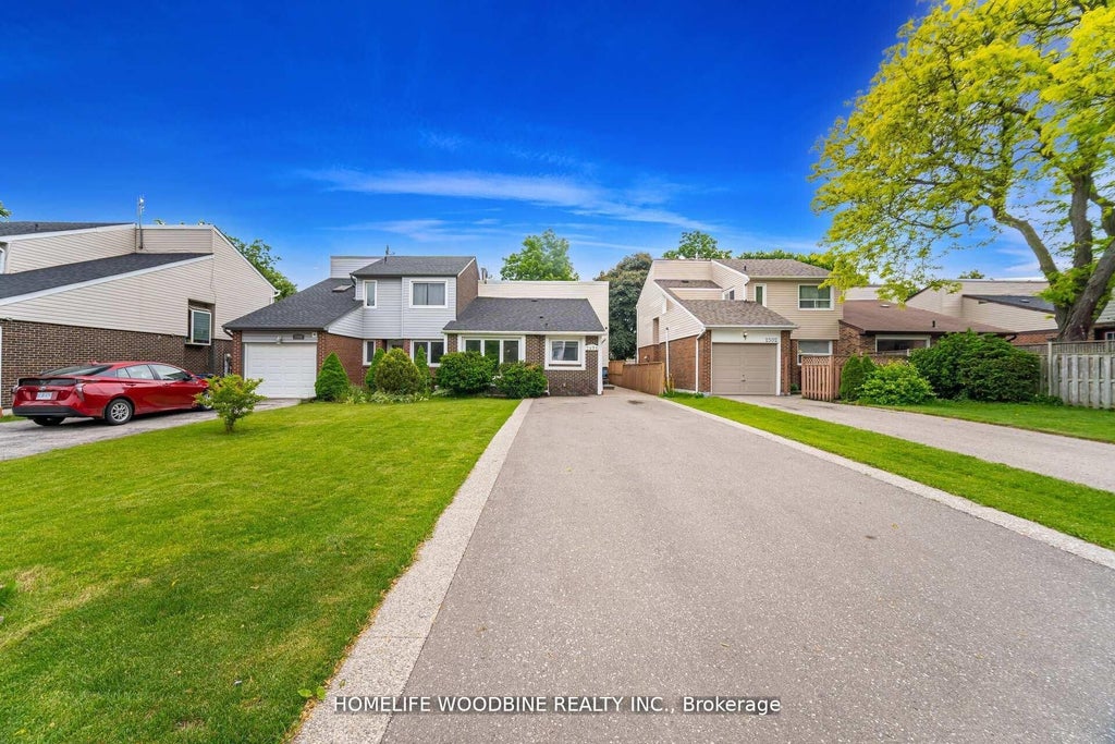 2498 Mainroyal Street, Mississauga