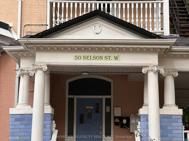 50 Nelson Street W 4, Brampton